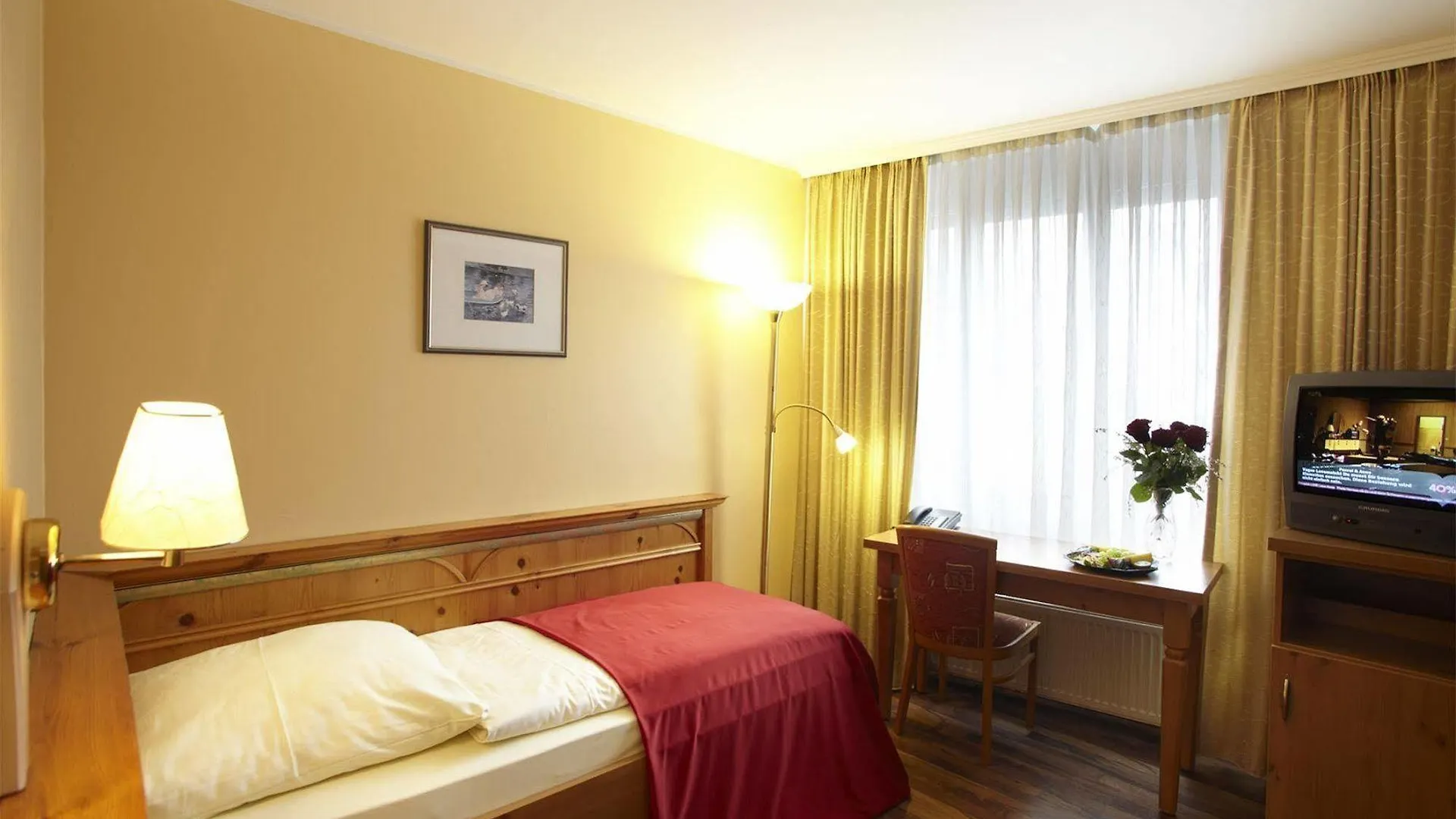 Hotel Gasthof Zur Post Munich