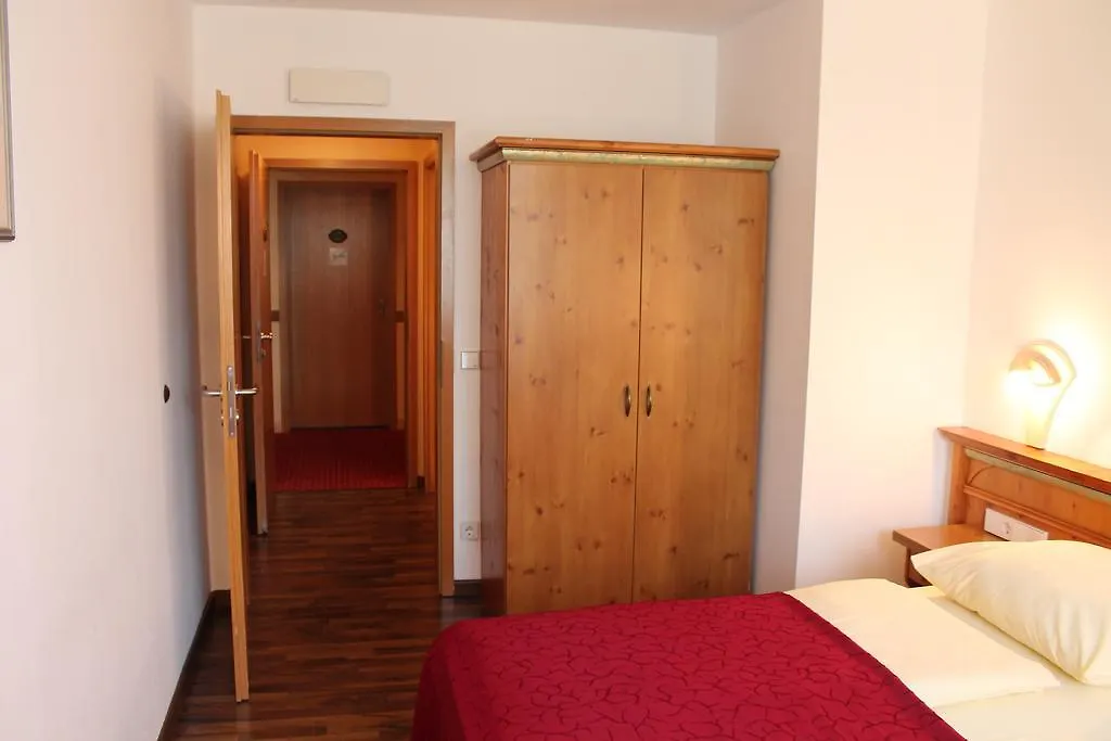 Hotel Gasthof Zur Post München 3*,  Deutschland
